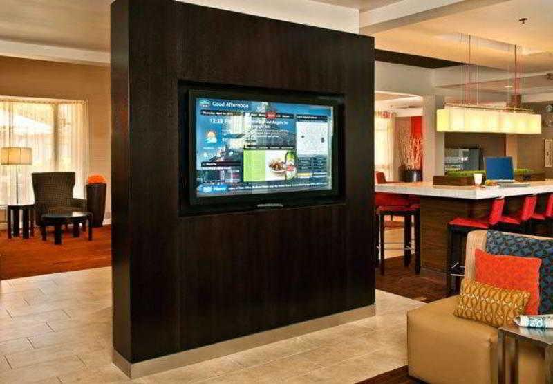 Courtyard By Marriott Fayetteville Extérieur photo