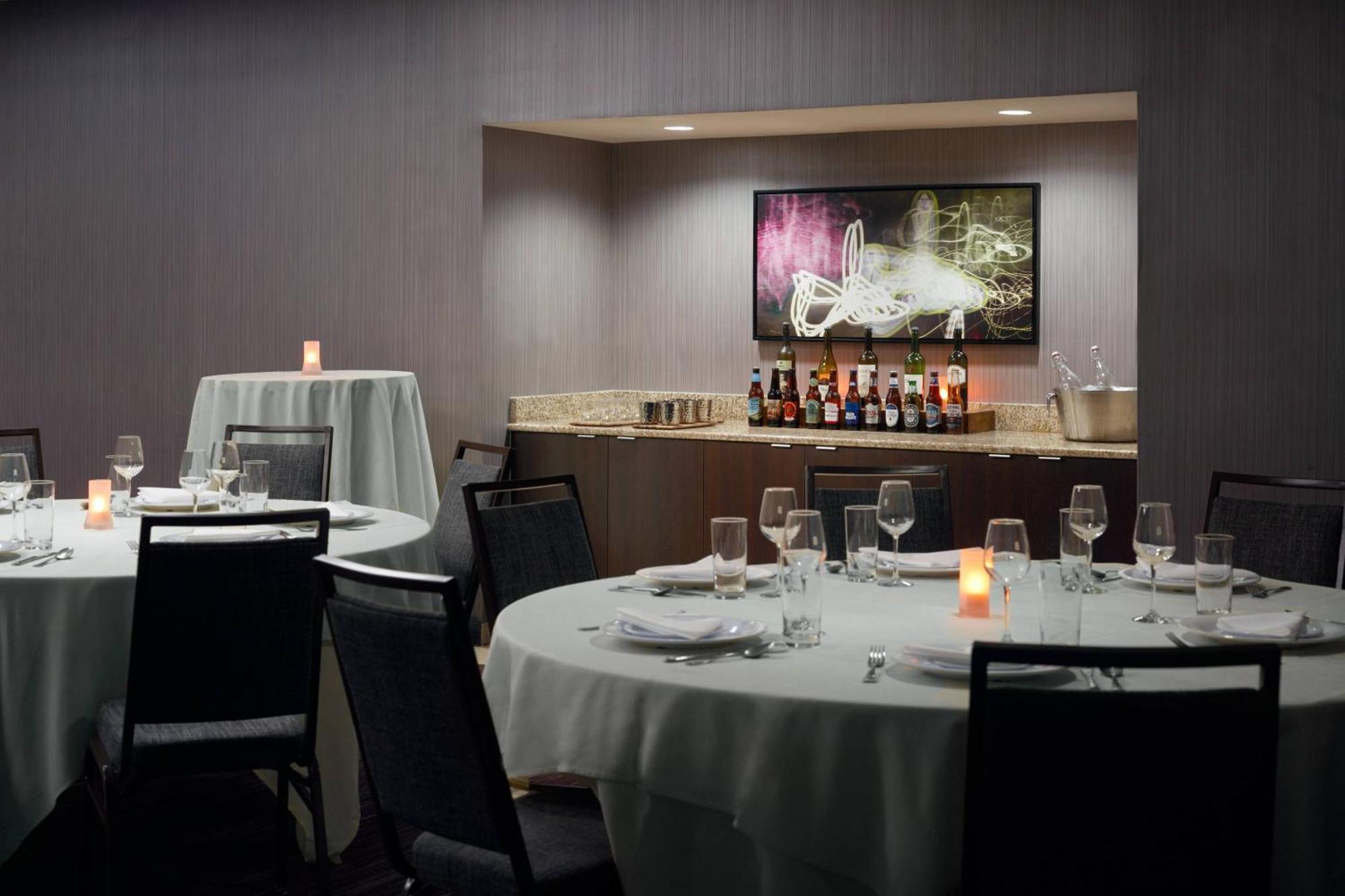 Courtyard By Marriott Fayetteville Extérieur photo